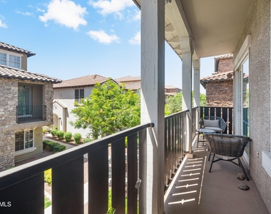3647 E Horace Drive - Photo Thumbnail 30