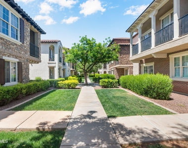3647 E Horace Drive - Photo Thumbnail 43