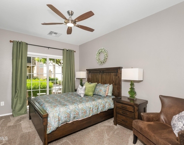 3647 E Horace Drive - Photo Thumbnail 15