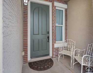 3647 E Horace Drive - Photo Thumbnail 13