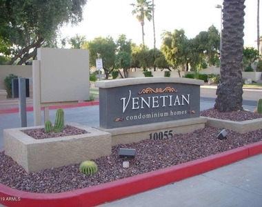 10055 E Mountainview Lake Drive - Photo Thumbnail 13