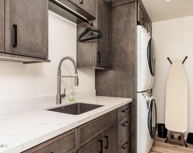 6025 E Charter Oak Road - Photo Thumbnail 48