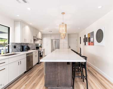 6025 E Charter Oak Road - Photo Thumbnail 30