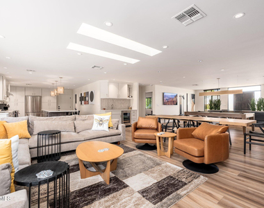 6025 E Charter Oak Road - Photo Thumbnail 21
