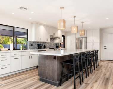 6025 E Charter Oak Road - Photo Thumbnail 22