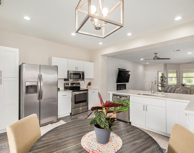 22203 S 214th Street - Photo Thumbnail 13