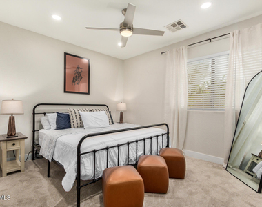 22203 S 214th Street - Photo Thumbnail 18