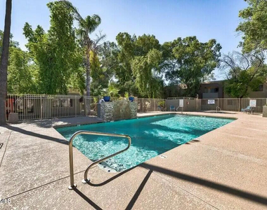 4101 W Union Hills Drive - Photo Thumbnail 5