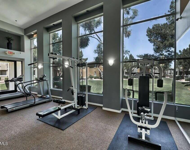 1737 N Central Avenue - Photo Thumbnail 5