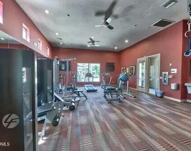 2400 N Bullard Avenue - Photo Thumbnail 8