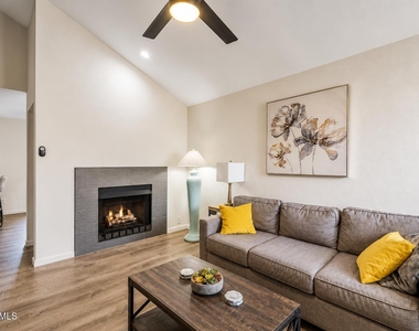 7510 E Thomas Road - Photo Thumbnail 7