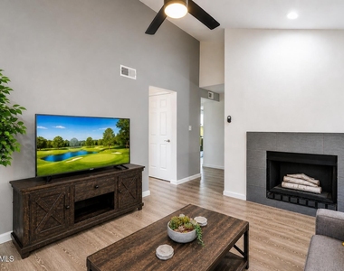 7510 E Thomas Road - Photo Thumbnail 10