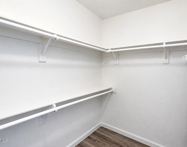 7510 E Thomas Road - Photo Thumbnail 15