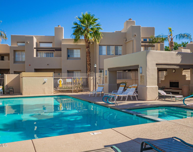 11333 N 92nd Street - Photo Thumbnail 8