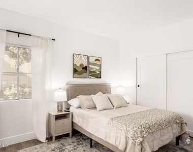 11333 N 92nd Street - Photo Thumbnail 17
