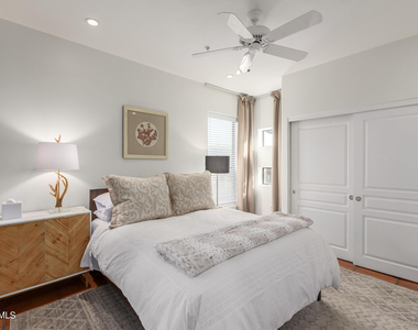 20660 N 40th Street - Photo Thumbnail 19