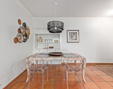 20660 N 40th Street - Photo Thumbnail 12