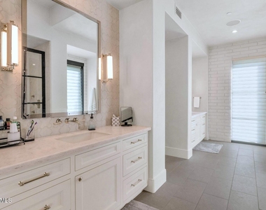 5353 E Sanna Street - Photo Thumbnail 20
