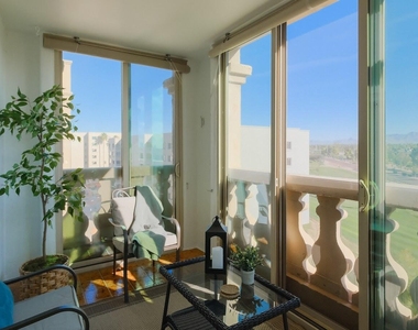 7940 E Camelback Road - Photo Thumbnail 27