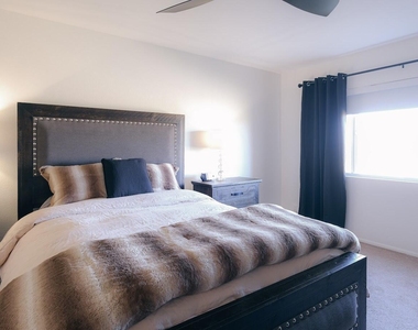 7940 E Camelback Road - Photo Thumbnail 19