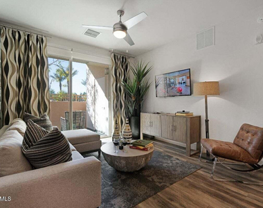 250 E Ray Road - Photo Thumbnail 1