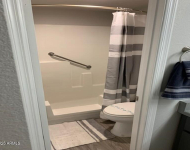 9415 N 99th Avenue - Photo Thumbnail 7