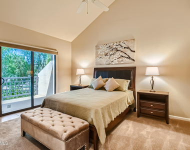 7272 E Gainey Ranch Road - Photo Thumbnail 9