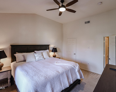14250 W Wigwam Boulevard - Photo Thumbnail 18