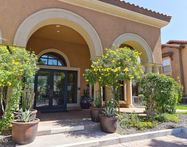 14250 W Wigwam Boulevard - Photo Thumbnail 7