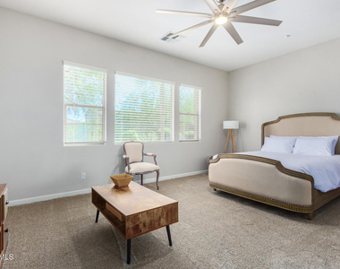 30247 N 124th Drive - Photo Thumbnail 9