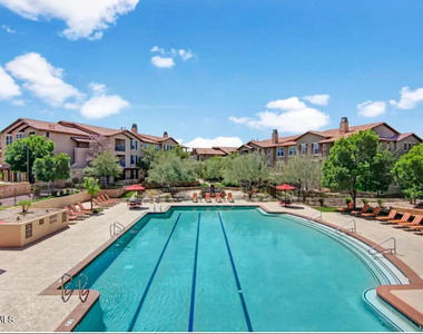 3825 W Anthem Way - Photo Thumbnail 6