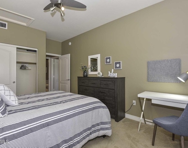 21320 N 56th Street - Photo Thumbnail 35