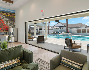 15601 W Cactus Road - Photo Thumbnail 6