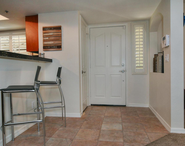 5104 N 32nd Street - Photo Thumbnail 9