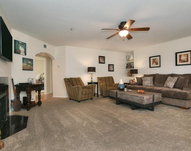 5104 N 32nd Street - Photo Thumbnail 1