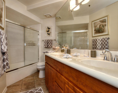 5104 N 32nd Street - Photo Thumbnail 32