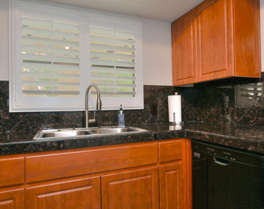 5104 N 32nd Street - Photo Thumbnail 15