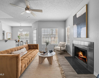 250 S Elizabeth Way - Photo Thumbnail 4