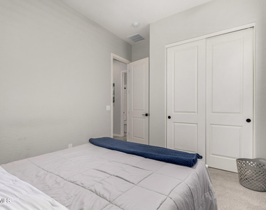 23129 E Carriage Way - Photo Thumbnail 29