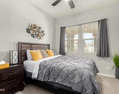 23129 E Carriage Way - Photo Thumbnail 25