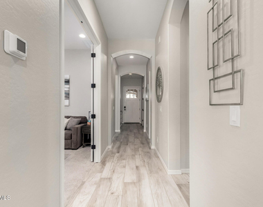 23129 E Carriage Way - Photo Thumbnail 5