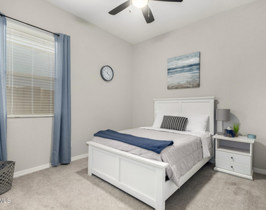 23129 E Carriage Way - Photo Thumbnail 28