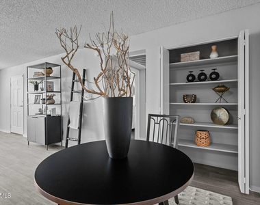 1320 N Mcqueen Road - Photo Thumbnail 7