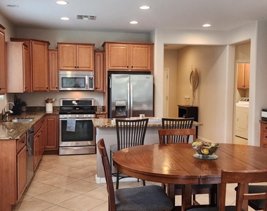 26195 W Via Del Sol Drive - Photo Thumbnail 4