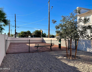 1222 E Mountain View Road - Photo Thumbnail 1