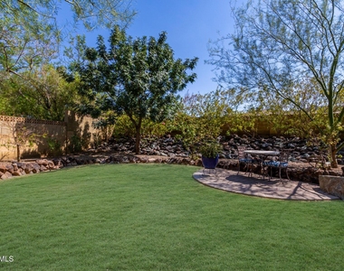 2909 E Las Rocas Drive - Photo Thumbnail 30