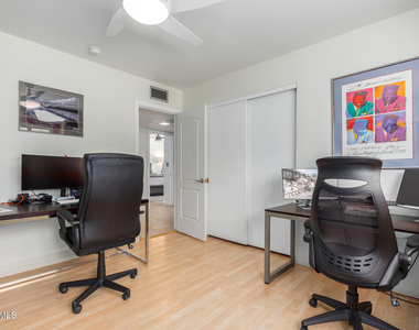 2909 E Las Rocas Drive - Photo Thumbnail 27