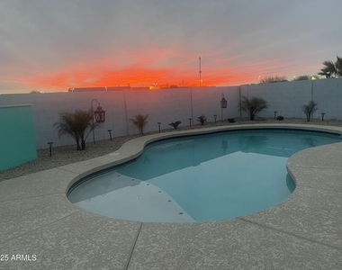 28580 N Dolomite Lane - Photo Thumbnail 1