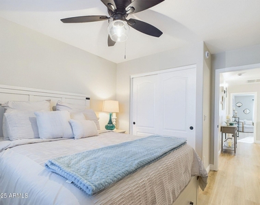 28580 N Dolomite Lane - Photo Thumbnail 31