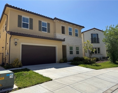 19042 Martino Court - Photo Thumbnail 37